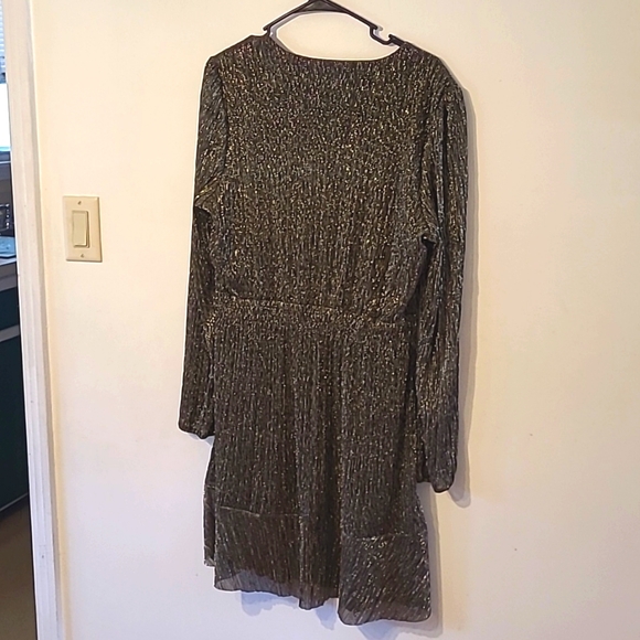 Banana Republic Dress - Picture 11 of 11
